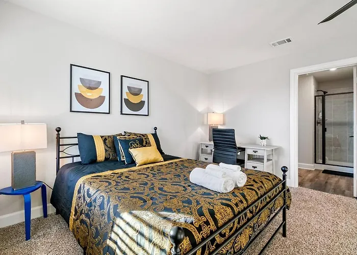 Crew-ready Private Brs W Tvs Parking * Fort Worth